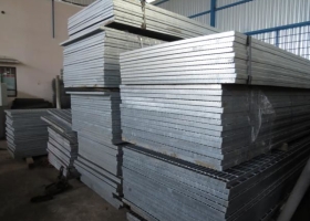 Lưới Grating thép